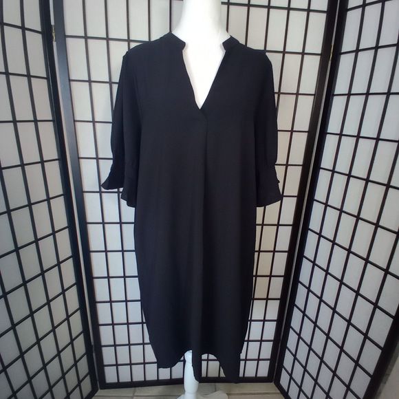 NOTCHED NECK Flounce Sleeve Tunic Mini Black Dress Size 12 - Picture 1 of 7
